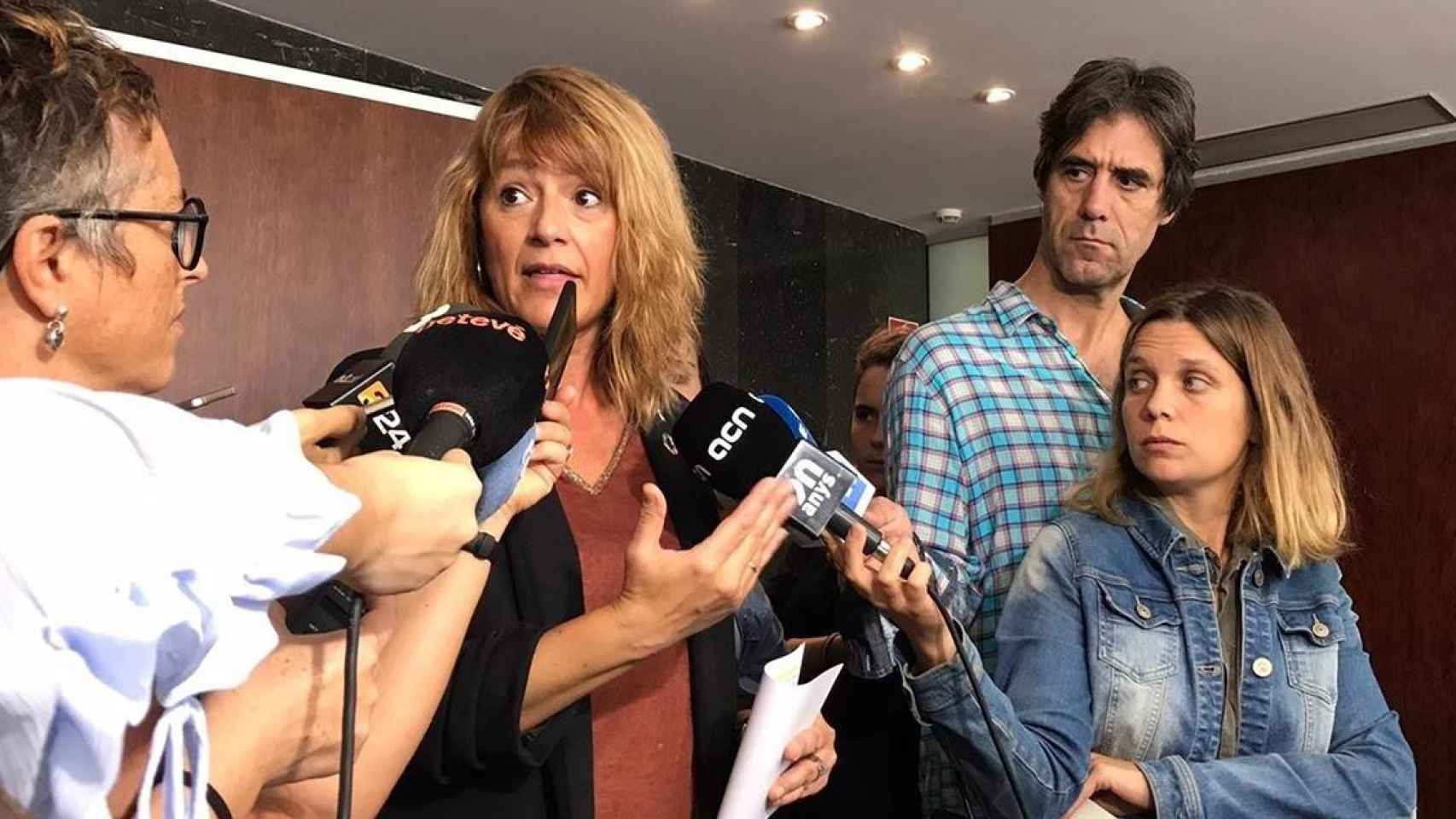La tercera teniente de alcalde de Barcelona, Laia Bonet, durante su anuncio de sancionar webs que venden animales, como Milanuncios / EUROPA PRESS
