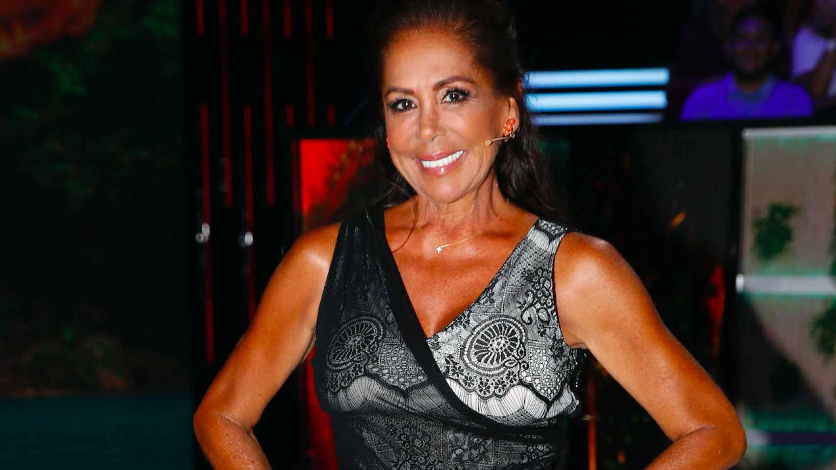 Isabel Pantoja regresa a Telecinco con una cara nueva tras estar seis meses aislada / AGENCIAS