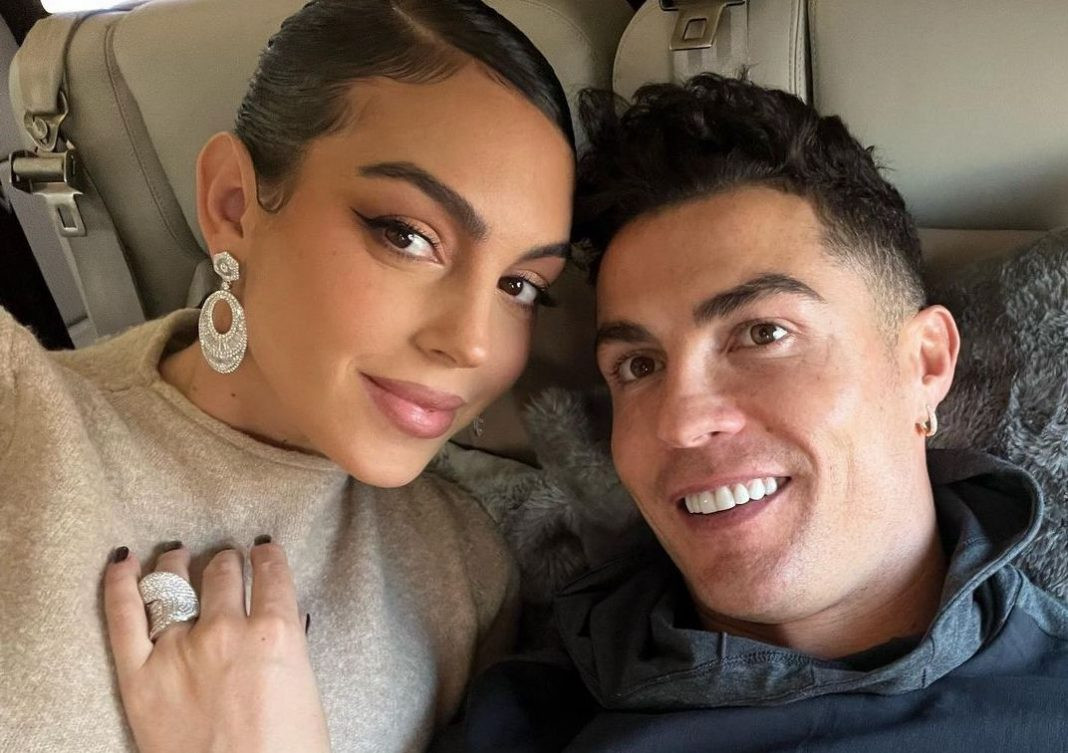 Georgina Rodríguez y Cristiano Ronaldo de camino a la gala The Best / REDES