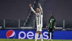 El futbolista Cristiano Ronaldo en un partido de Champions con la Juventus / EP
