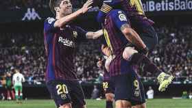 Luis Suárez celebra la victoria del Barça junto a Messi / INSTAGRAM