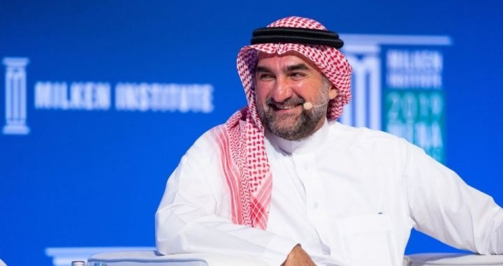Yasir Al-Rumayyan en un acto público del Fondo de Inversión saudí / Redes