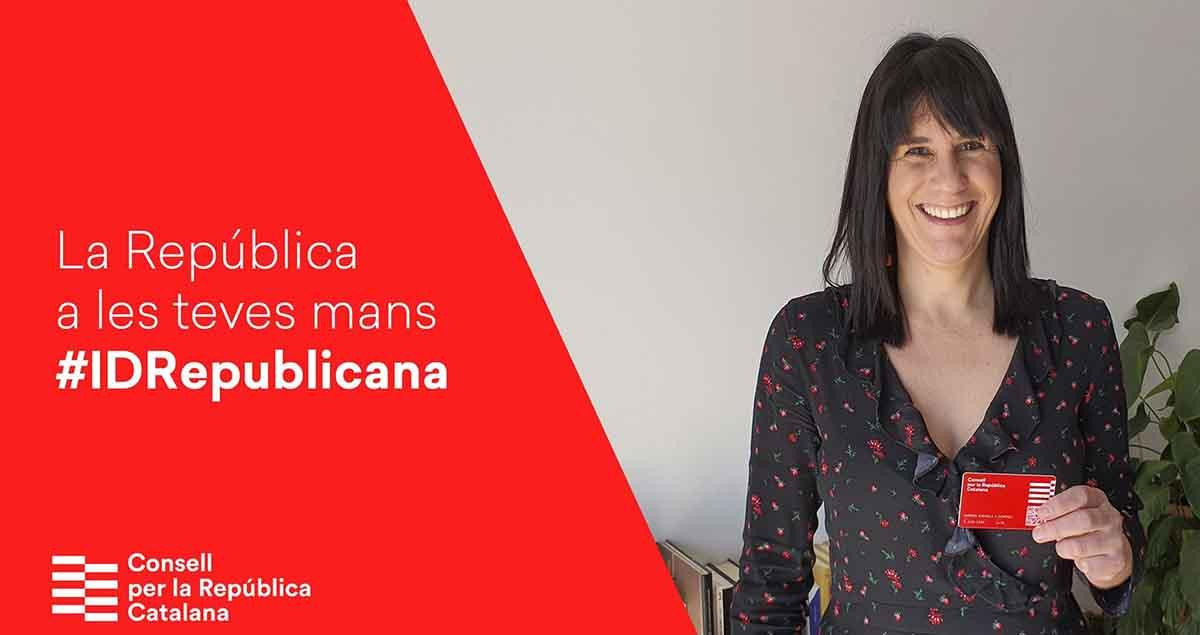 Aurora Madula, dirigente del Consejo para la República, ya tiene su DNI independentista