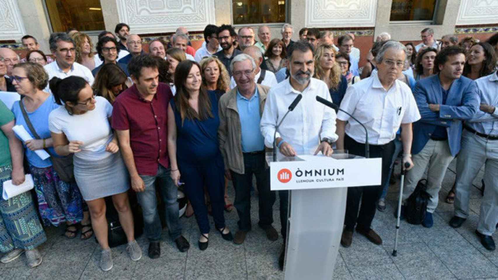 El presidente de Òmnium Cultural, Jordi Cruixart, que ha hablado de aumentar las cuotas, durante un mitin / CG
