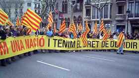 Manifestación por el derecho a decidir celebrada en Barcelona el 18 de febrero de 2006