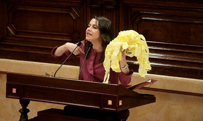 Inés Arrimadas, la líder de Ciudadanos en Cataluña, en el Parlament / CG