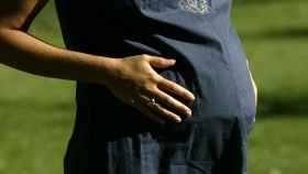 Imagen de archivo de una mujer embarazada, una de las más perjudicadas por la mala praxis del / EP