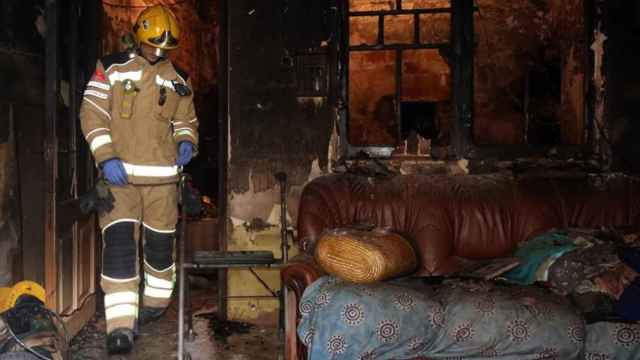 Los Bomberos de la Generalitat en una imagen de archivo / EFE