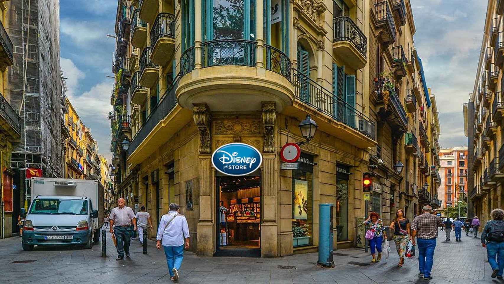 Disney está interesada en abrir una Disney Store en Barcelona.