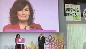 Carmen Calvo responde al presidente de Pimec, Josep González, en los premios de la patronal catalana / CG