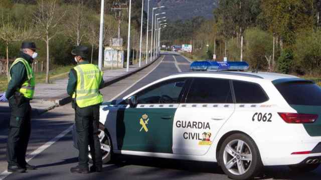 Un control de la Guardia Civil / EFE