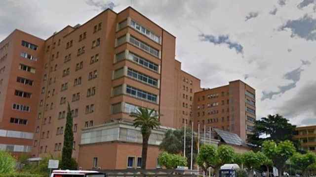 Una foto de la fachada del Hospital Josep Trueta de Girona