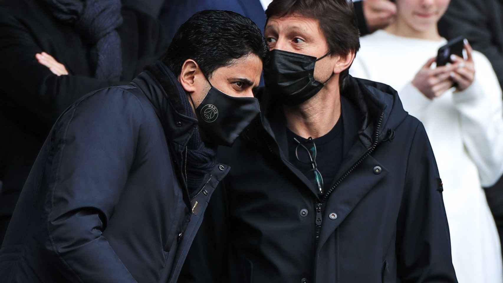 Leonardo y Al-Khelaifi, durante el PSG-Girondins / EFE