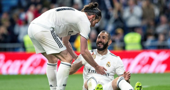 Una foto de Karim Benzema y Gareth Bale durante el partido ante el Huesca / EFE