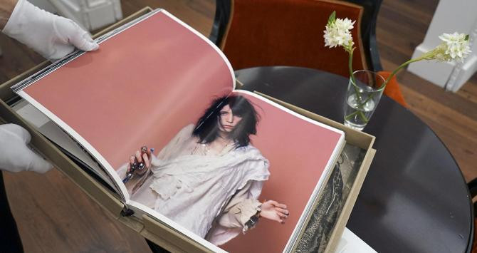 Fotografía de Patti Smith en un exquisito volumen de coleccionista / YOLANDA CARDO