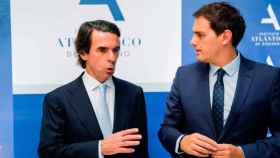 José Maria Aznar y Albert Rivera en una foto de archivo / EFE