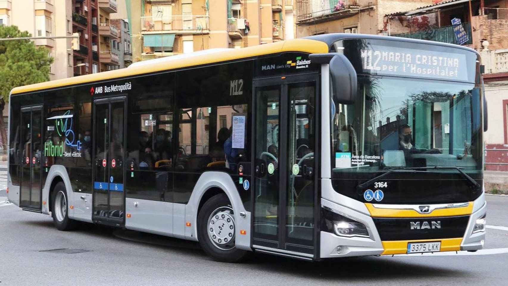 Un autobús de Rosanbus, uno de los operadores de transporte del Baix Llobregat / Cedida