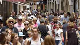 El fraude por las falsas intoxicaciones en hoteles estalla en Mallorca con registros y detenidos