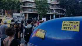 Manifestantes en la protesta del sábado contra la especulación con la vivienda en Barcelona / TWITTER