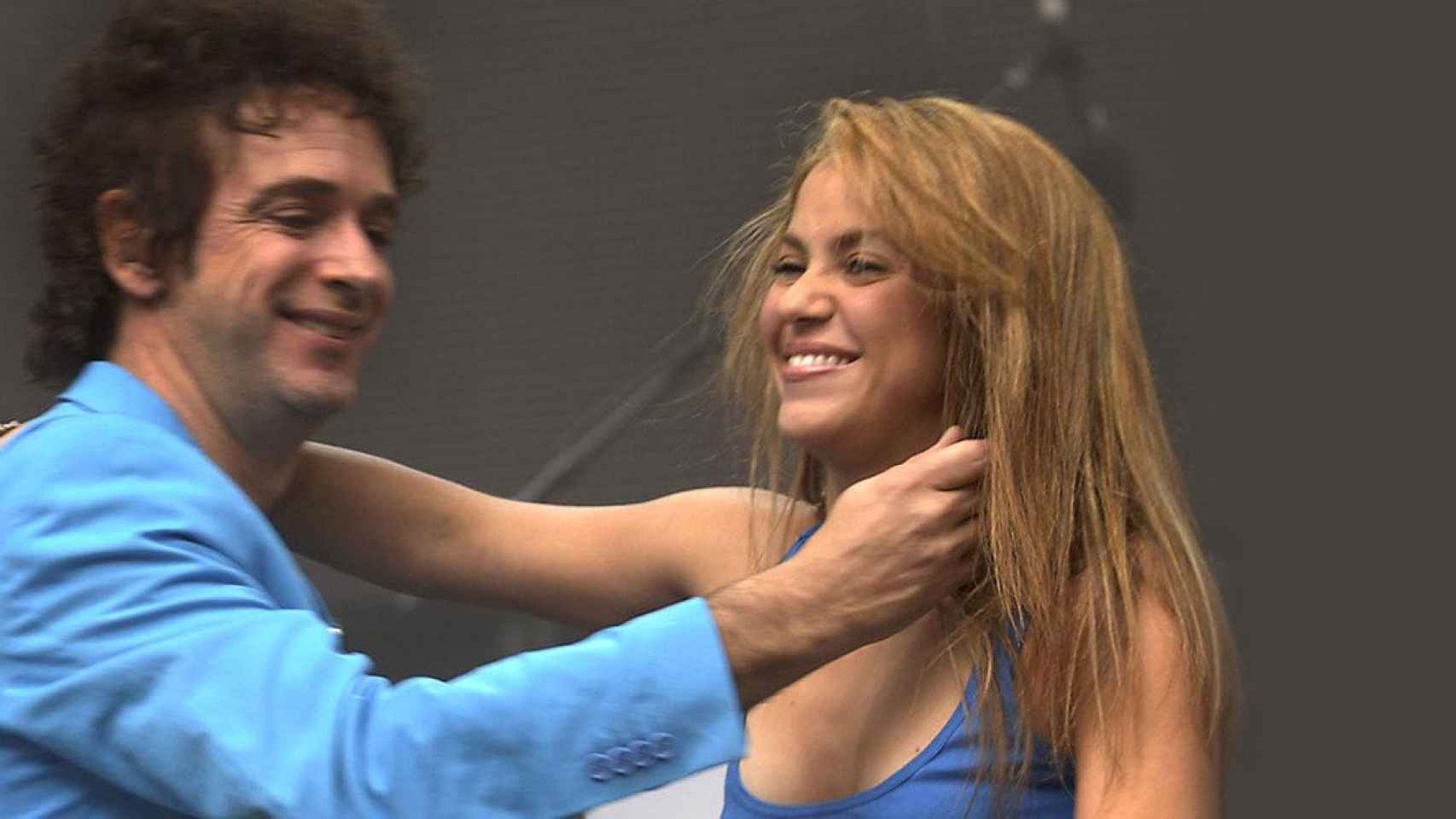 Shakira y Cerati en uno de los conciertos del artista donde la colombiana colaboraba