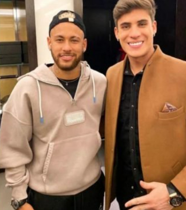 Neymar con el novio de su madre, Tiago Ramos