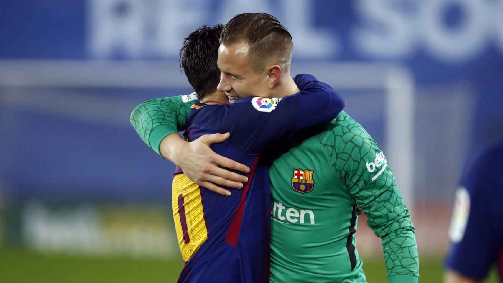 Messi y Ter Stegen celebrando una victoria en Champions / EFE