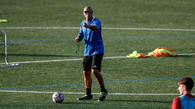 Víctor Valdés en un entrenamiento del Moratalaz / Twitter