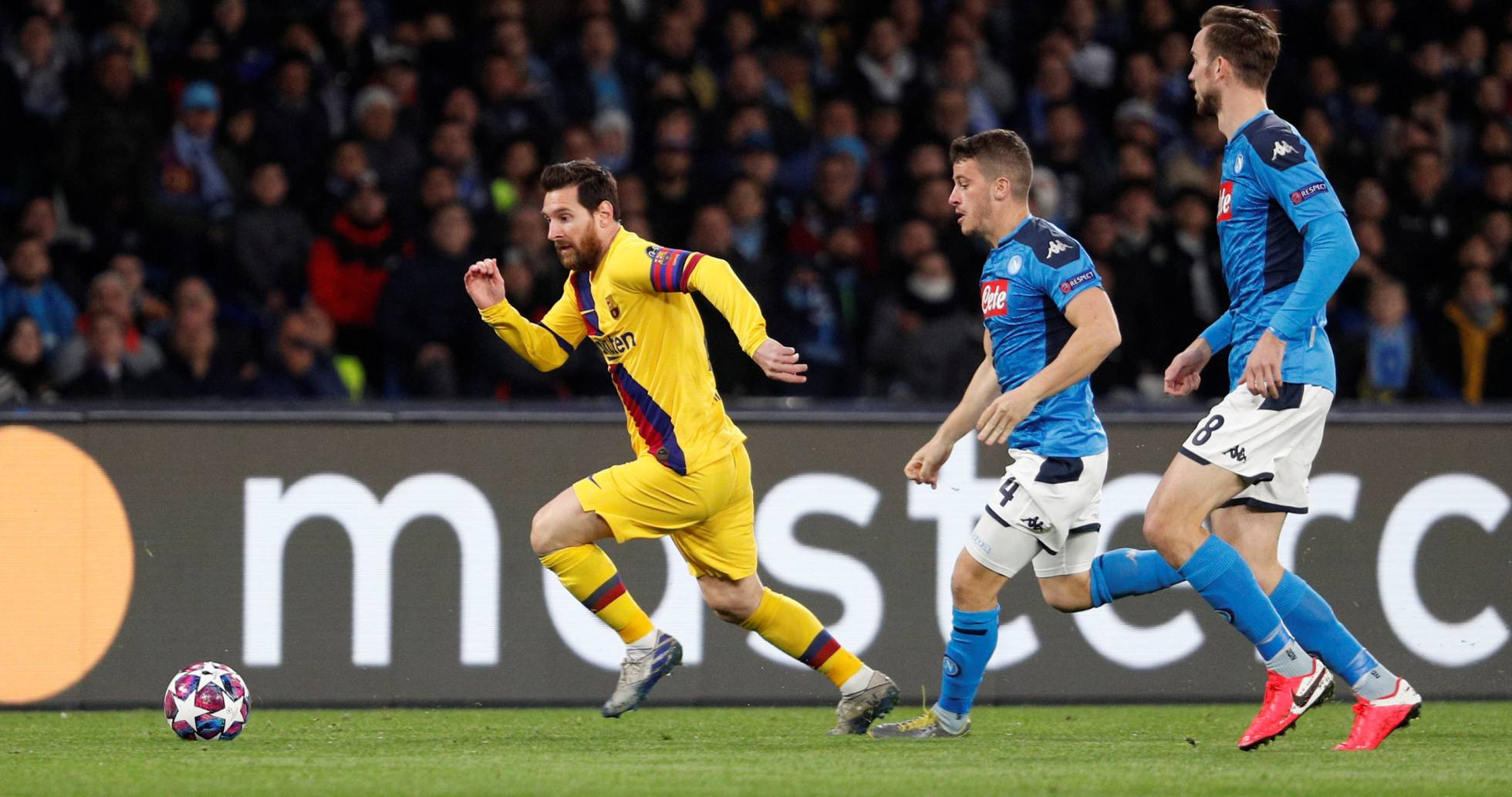 Messi en el partido de Champions contra el Nápoles / EFE