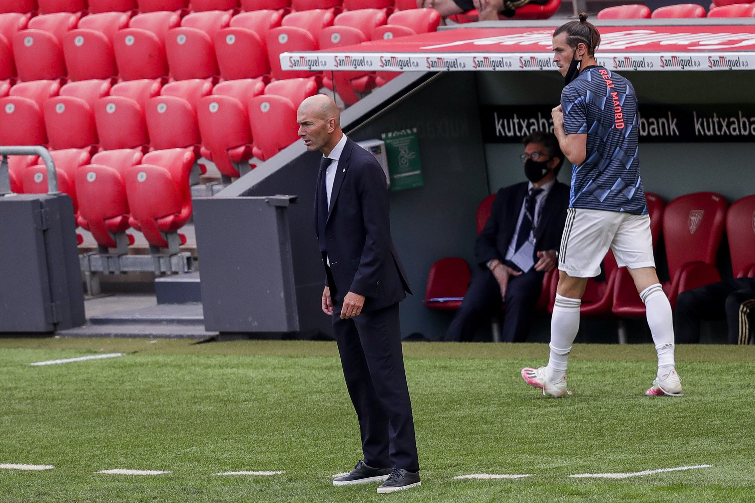 Zidane y Gareth Bale durante un partido /REDES