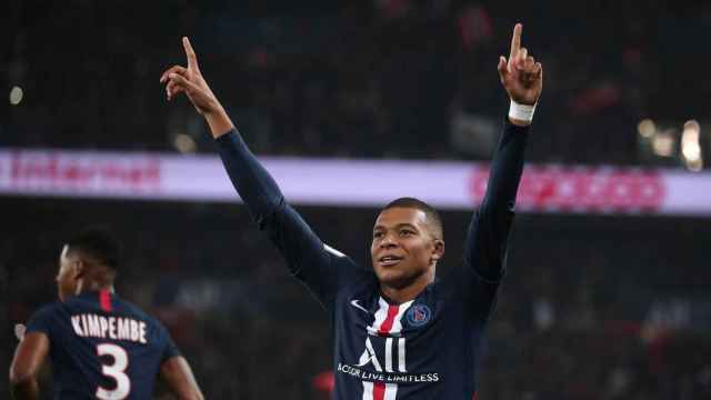 Kylian Mbappé celebrando un gol con el PSG / EFE