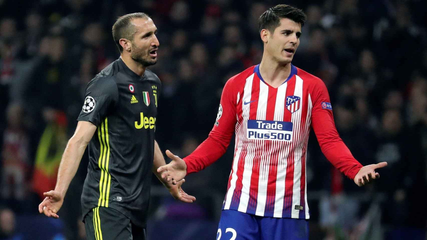 Álvaro Morata se queja durante el partido contra la Juventus / EFE