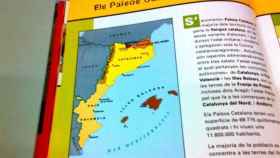 Libro de texto que hace referencia a los 'Países Catalanes' / TWITTER