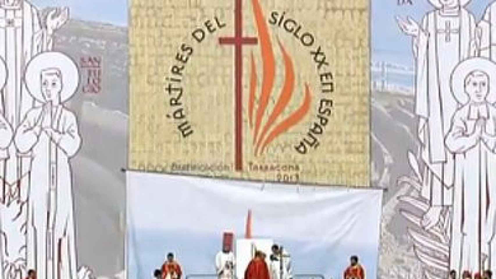 Imagen del gigantesco altar compuesto para la ocasión en Tarragona