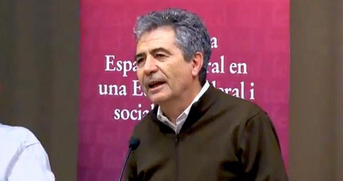 José Luis Atienza en una conferencia de Federalistes d'Esquerres