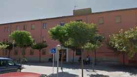 Fachada de la residencia de ancianos Fiella de Tremp (Lleida), denunciada por la Fiscalía por la muerte de 64 internos por Covid / GOOGLE STREET VIEW