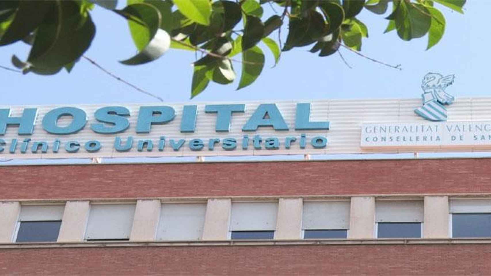 El Hospital Clínico de Valencia en una imagen de archivo / EFE