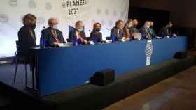 El presidente del Grupo Planeta, José Creuheras (c), durante la presentación del Premio Planeta 2021 / CG