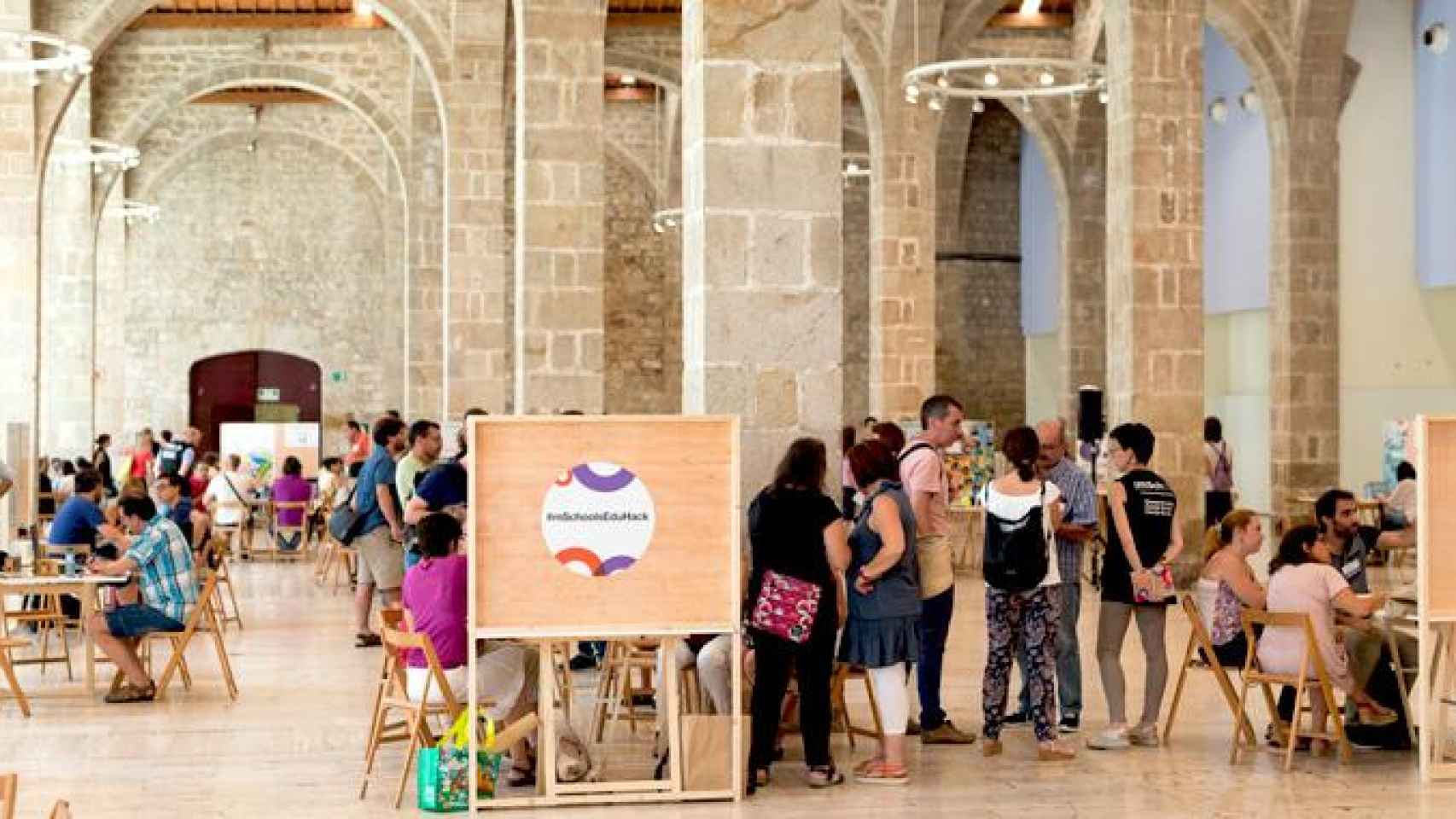 El 'hackatron' de la MSchools, uno de los últimos grandes eventos impulsados desde la Mobile World Capital de Barcelona, que muestra su 'hartazgo' al convertirse en escenario de pugna política en Cataluña / MWC