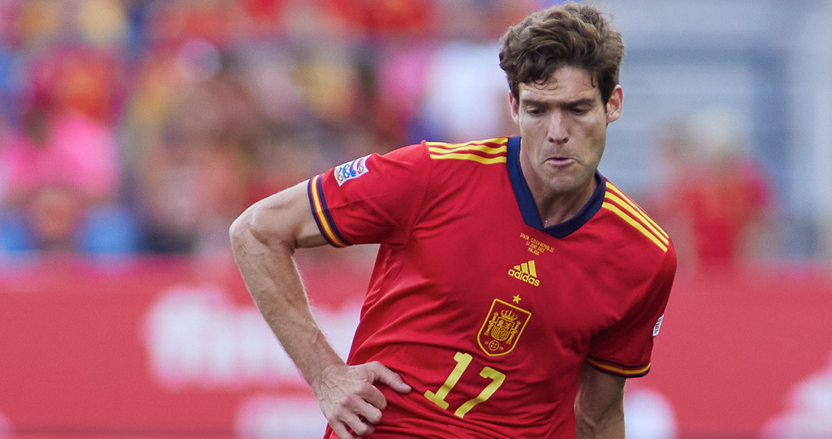 Marcos Alonso Mendoza con la camiseta de la selección española / EUROPA PRESS