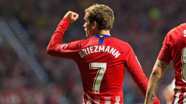 Antoine Griezmann en un partido con el Atlético de Madrid / EFE