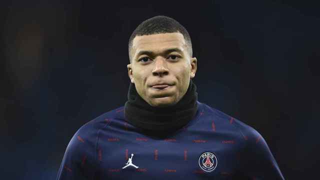 Kylian Mbappé, protagonista de la lucha entre el PSG y Real Madrid / EFE