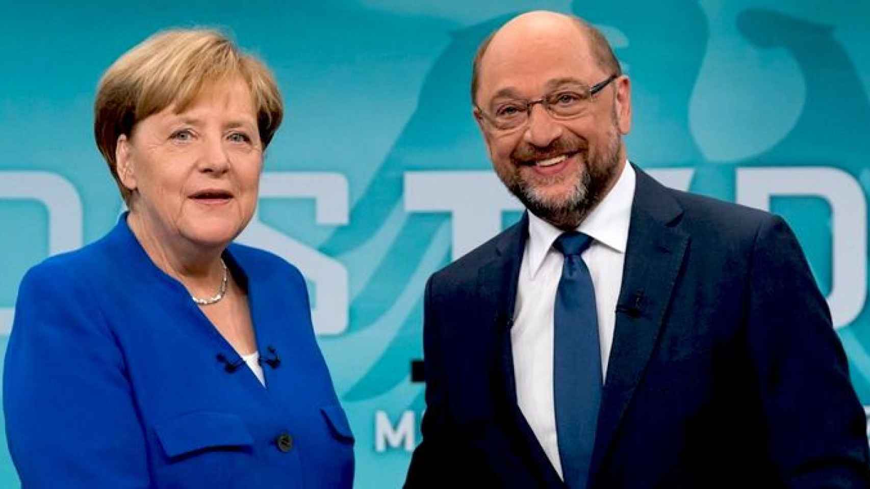 La canciller alemana Angela Merkel y el expresidente del Parlamento Europeo Martin Schulz, los dos líderes de la posible nueva gran coalición, en la campaña / EFE