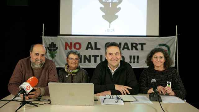 Representantes de Campanya Contra el Quart Cinturó este miércoles en Sabadell / KIKE RINCÓN - EUROPA PRESS