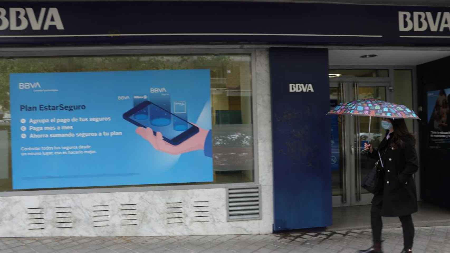 Una oficina del BBVA en Madrid / EP