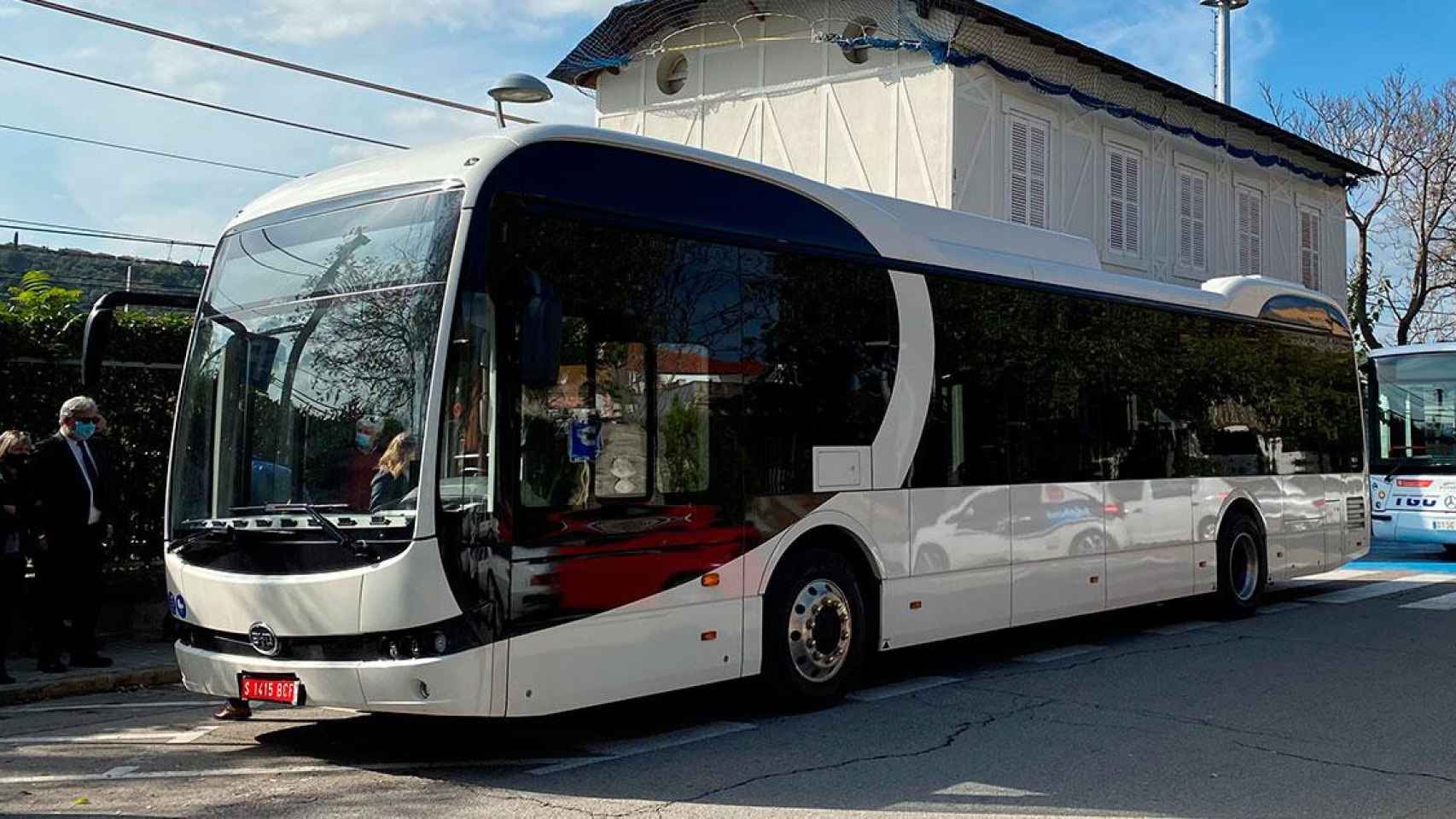 Un autobús eléctrico de Ferrocarrils de la Generalitat / FGC