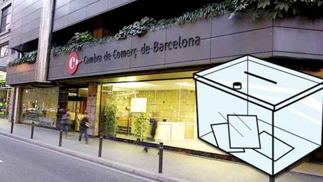 Entrada de la Cámara de Comercio de Barcelona, una de las trece entidades camerales catalanas en las que se celebrarán elecciones próximamente / CG