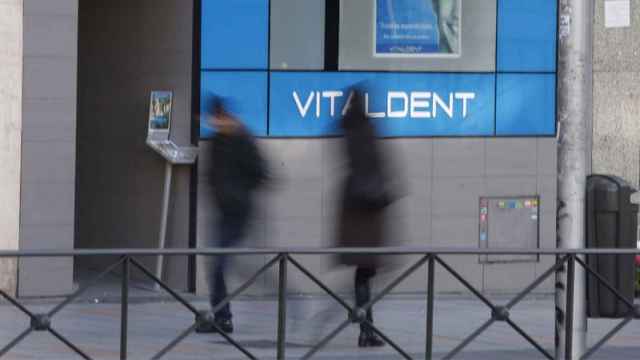 Vitaldent tiene 230 tiendas propias y 131 franquicias en tres países europeos.