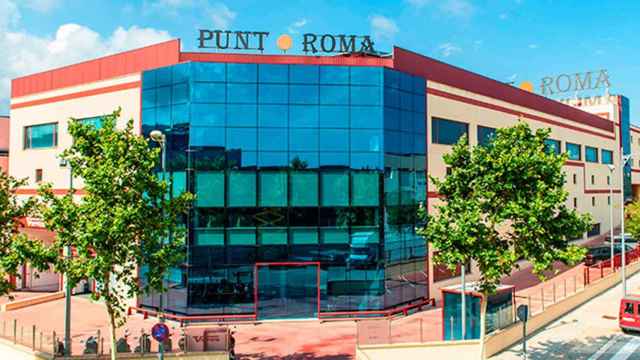 Oficinas centrales de Punt Roma en Mataró (Barcelona) / CG