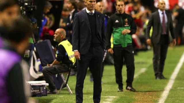 Zinedine Zidane en el Rayo Vallecano - Real Madrid este fin de semana / EFE