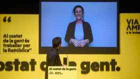 Marta Rovira (ERC) interviene por videoconferencia en un acto de campaña en Balaguer / EP